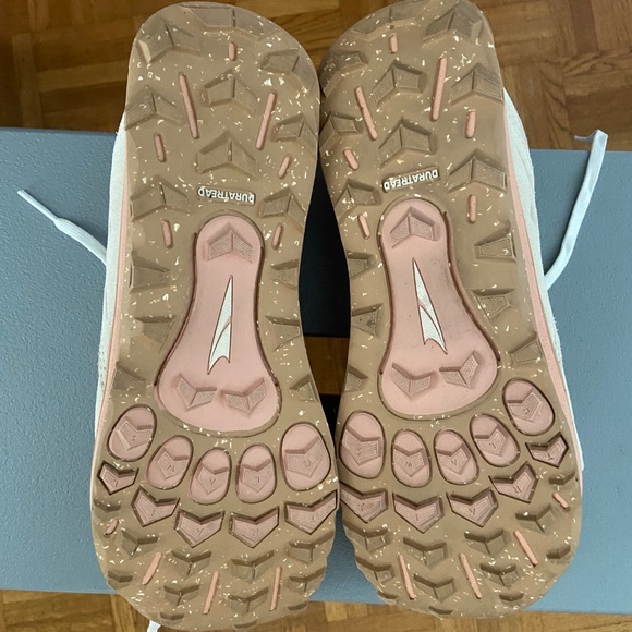 Altra WOMEN'S LP ALPINE Size 10 - Picture 7 of 7